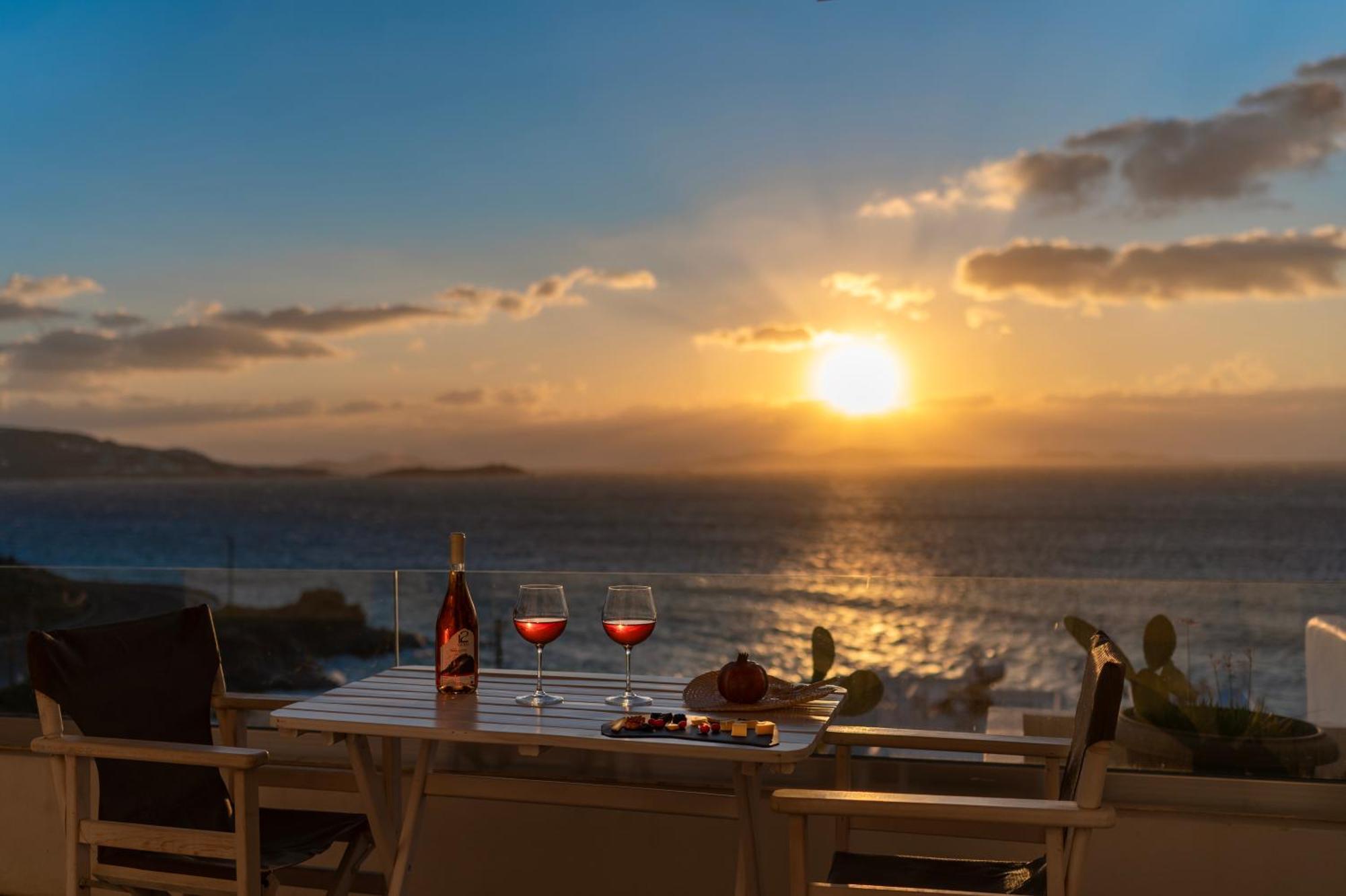 With-Inn Mykonos Suites Tourlos Zewnętrze zdjęcie