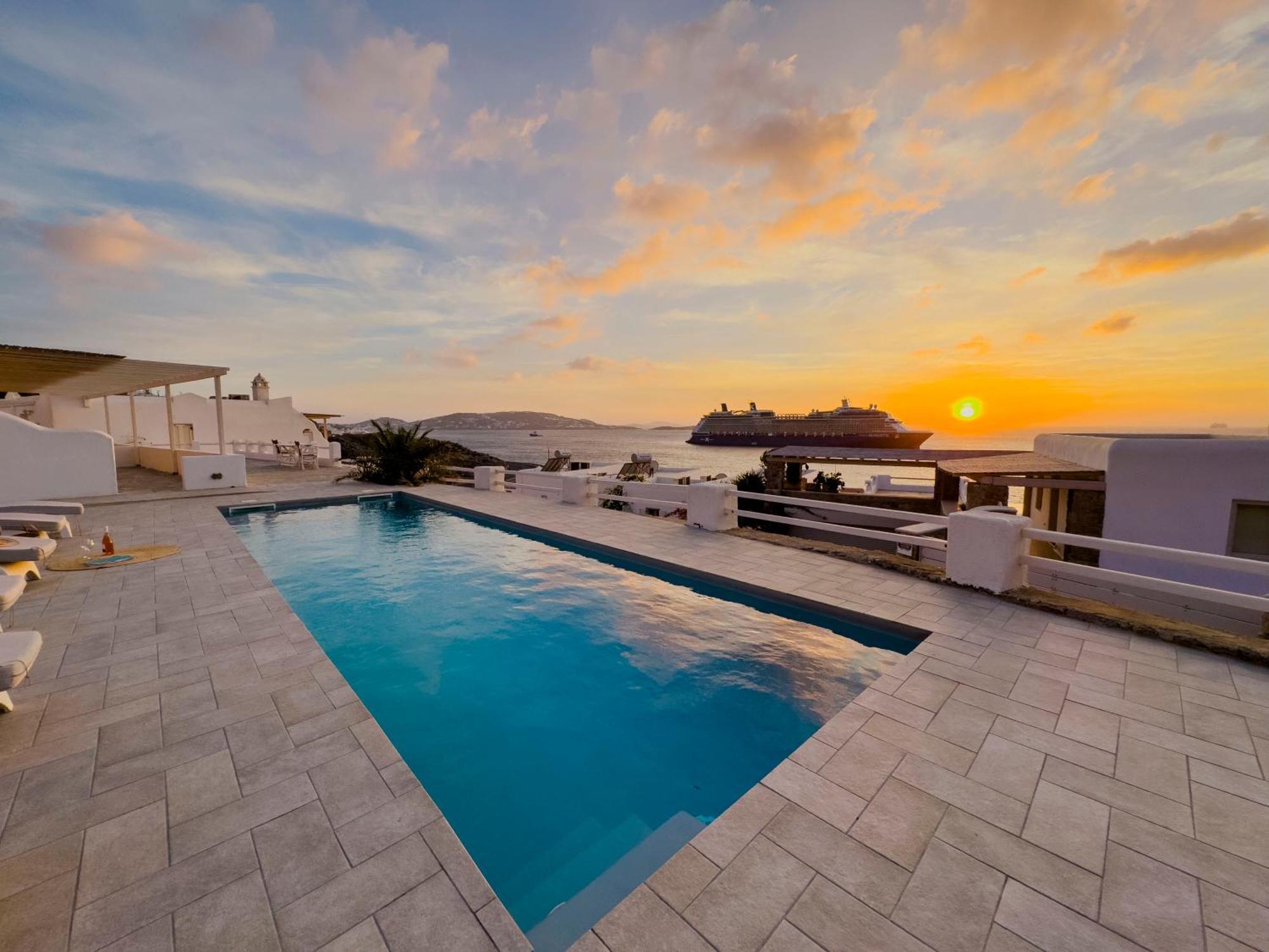 With-Inn Mykonos Suites Tourlos Zewnętrze zdjęcie
