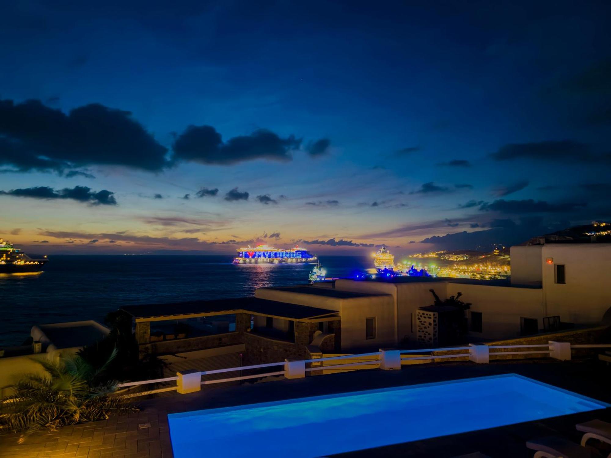 With-Inn Mykonos Suites Tourlos Zewnętrze zdjęcie